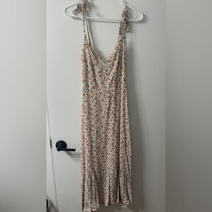 Floral Sleeveless Maxi Dress